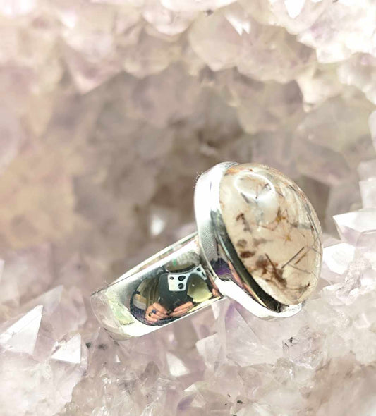 Anillo de cuarzo rutilado de plata