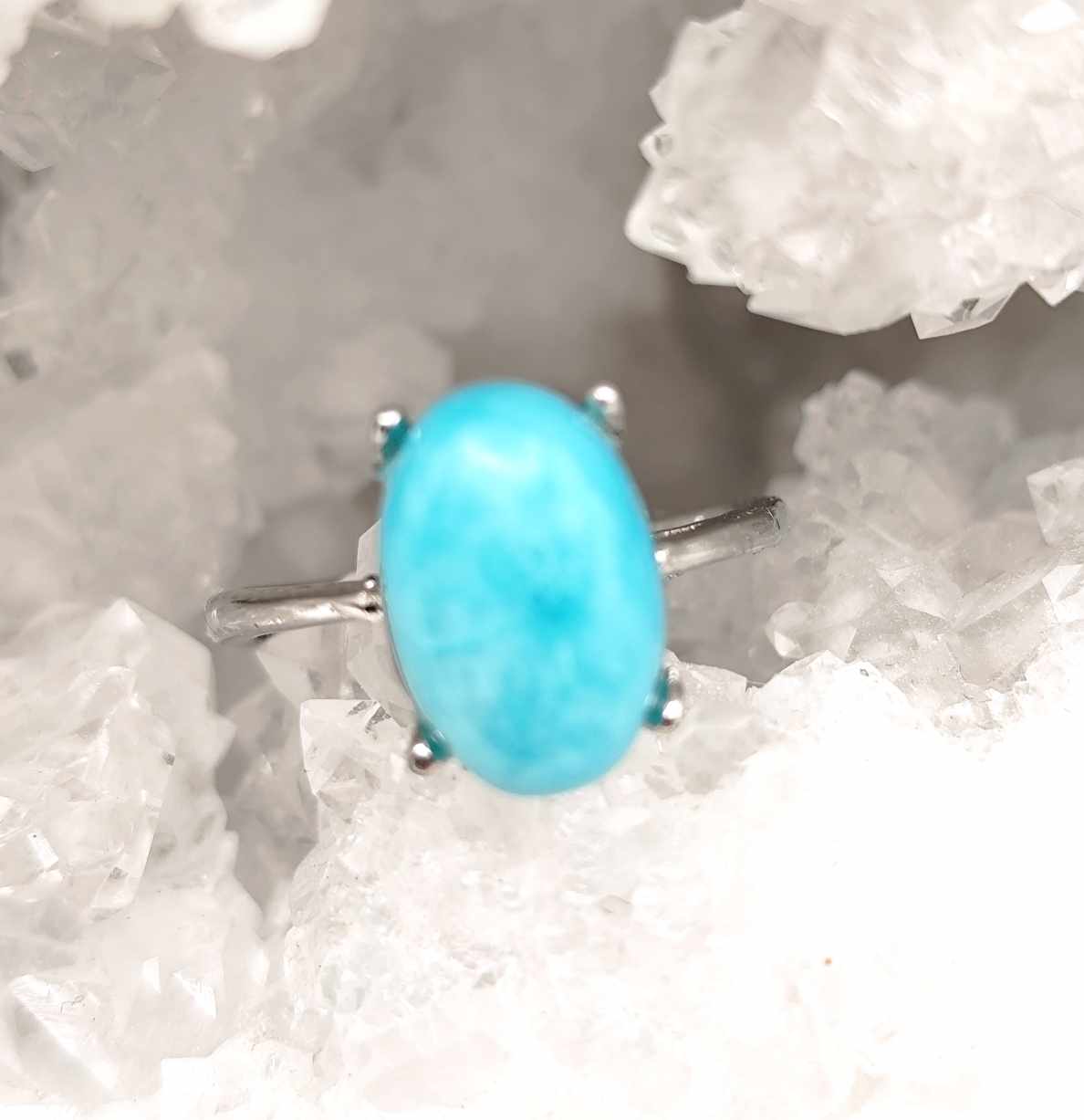 Anillo de Aguamarina Azul Claro