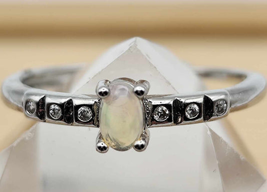 Anillo de Ópalo de Zamak