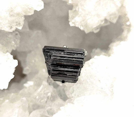 Anillo de Turmalina Negra Radial