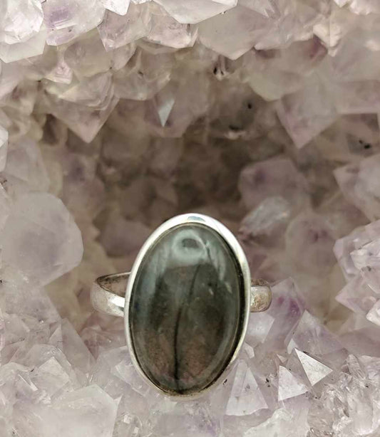 Anillo de Labradorita de plata