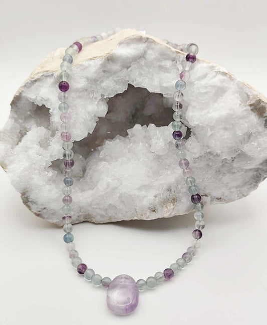 Collar de Amatista con Fluorita