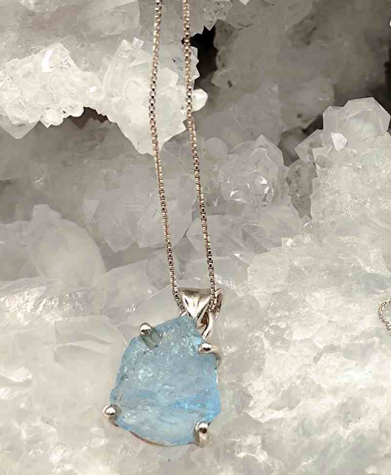 Colgante de Topacio Azul
