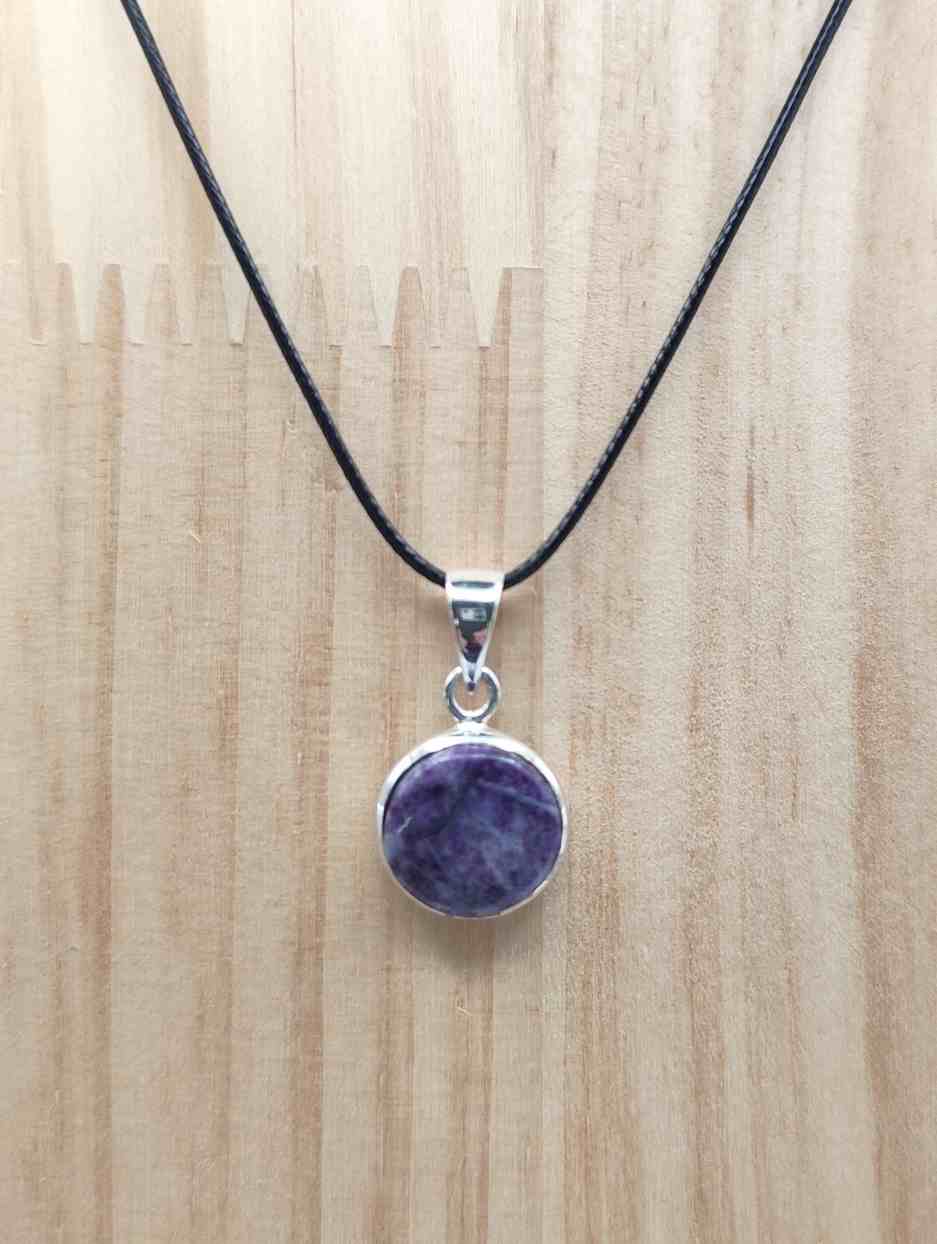 Colgante de Kammererita