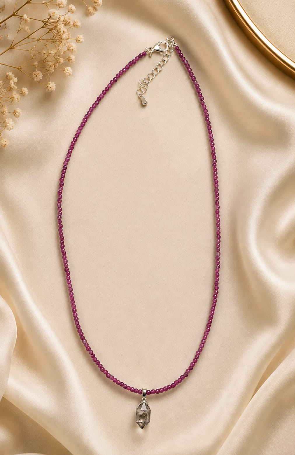 Collar de Rubí con Colgante de Herkimer