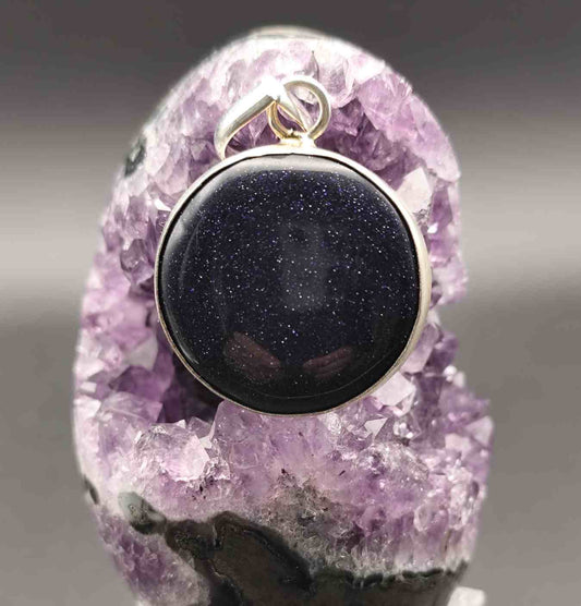 Colgante de Piedra Sol Negra