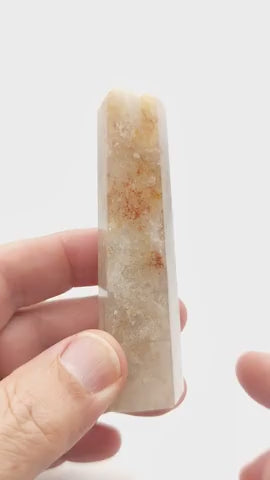 Pointe de quartz lodolite mille facettes