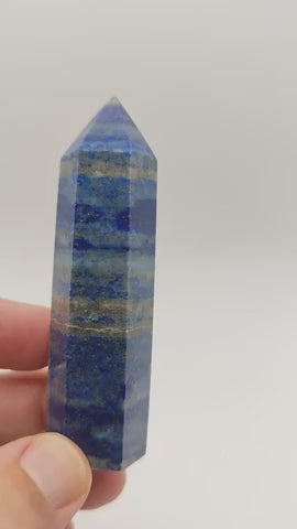 Pointe de lapis-lazuli