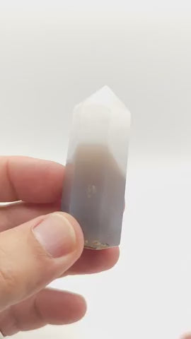 Pointe d'agate grise