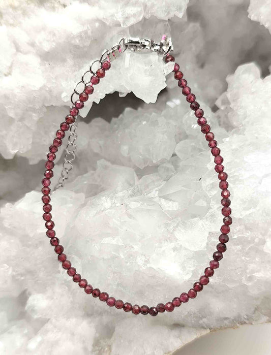 Pulsera de Granate Facetado