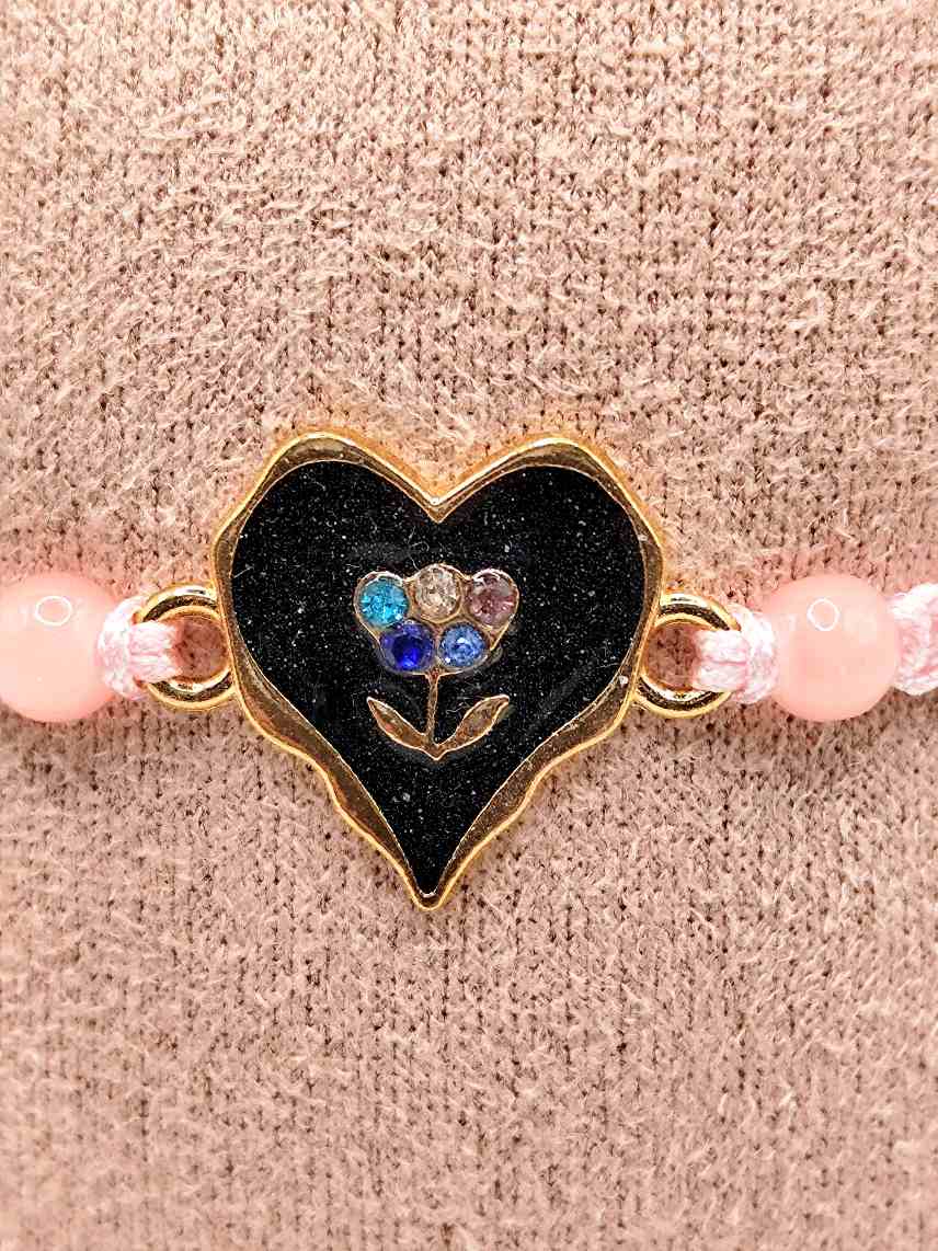Pulsera Corazón Negro con Flor · Macramé Rosa