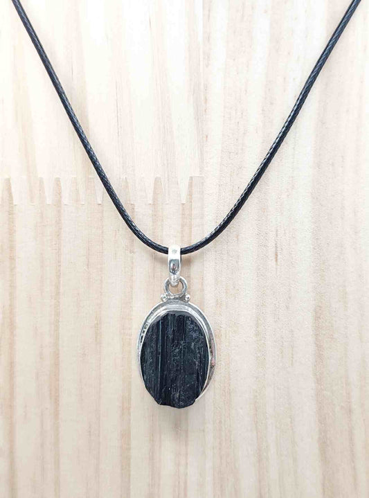 Colgante de Turmalina Negra
